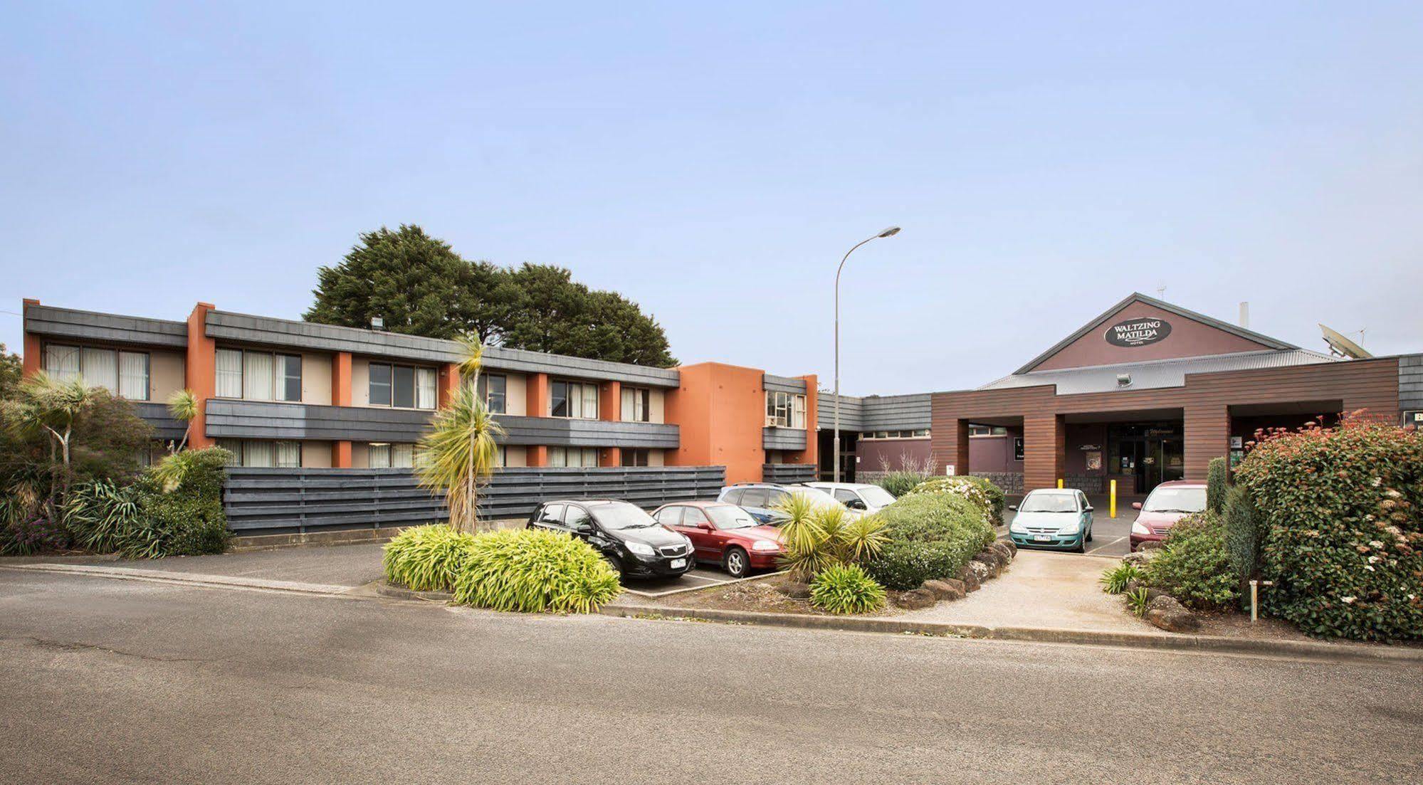 Nightcap At Waltzing Matilda Hotel Springvale Exterior photo