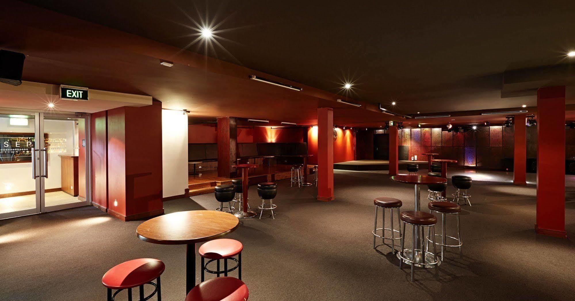 Nightcap At Waltzing Matilda Hotel Springvale Exterior photo